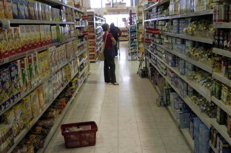 Οι Έλληνες στηρίζουν τα εγχώρια προϊόντα – Τι έδειξε η έρευνα του Πανεπιστημίου Αθηνών